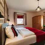 Golden Geier Apartment