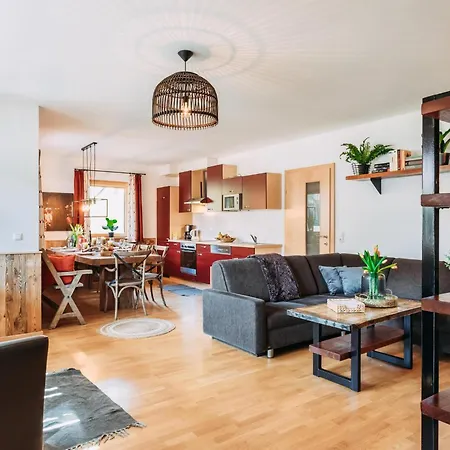 Golden Geier Апартаменты Раурис