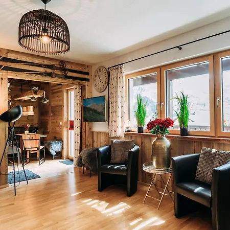 Golden Geier Apartment